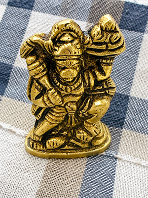 Brass Hanuman Carrying Sanjeevani Parvat – Approx. 2" Mini Pooja Idol for Home & Car, HM-106
