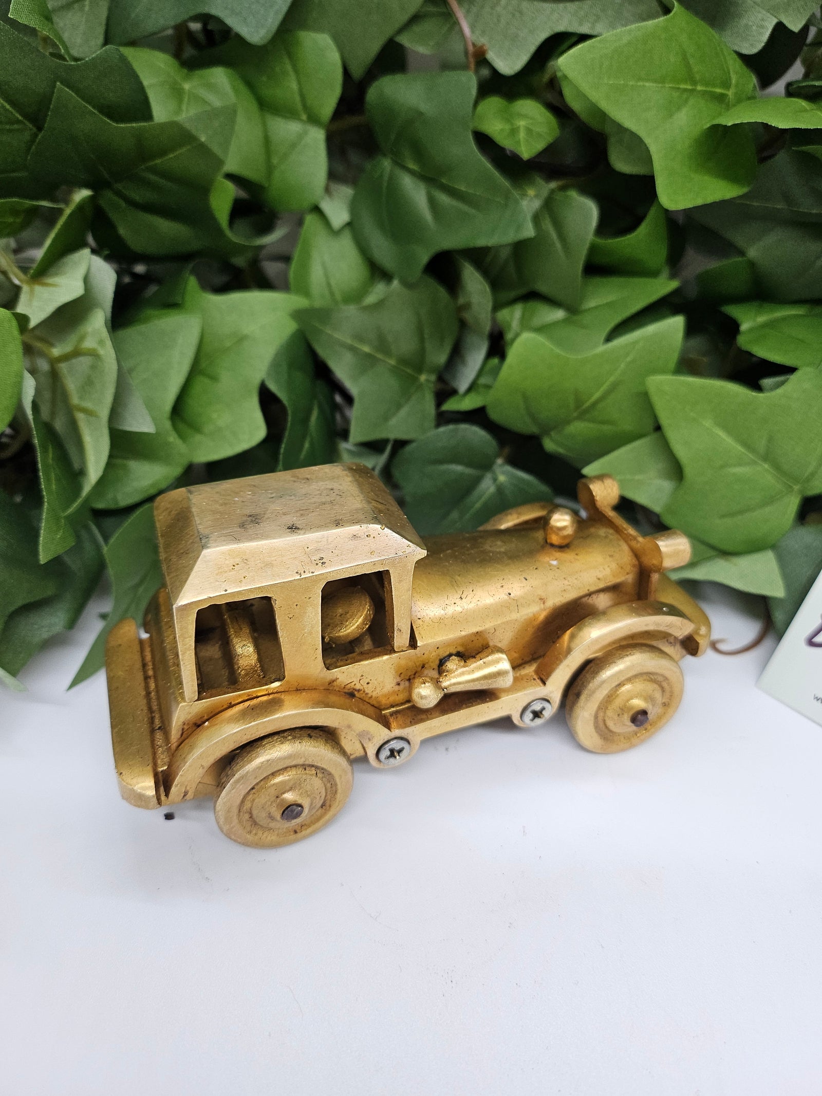 5" Vintage Car in Brass, Brass Decorative Auto Showpiece Gift, Auto- 1782