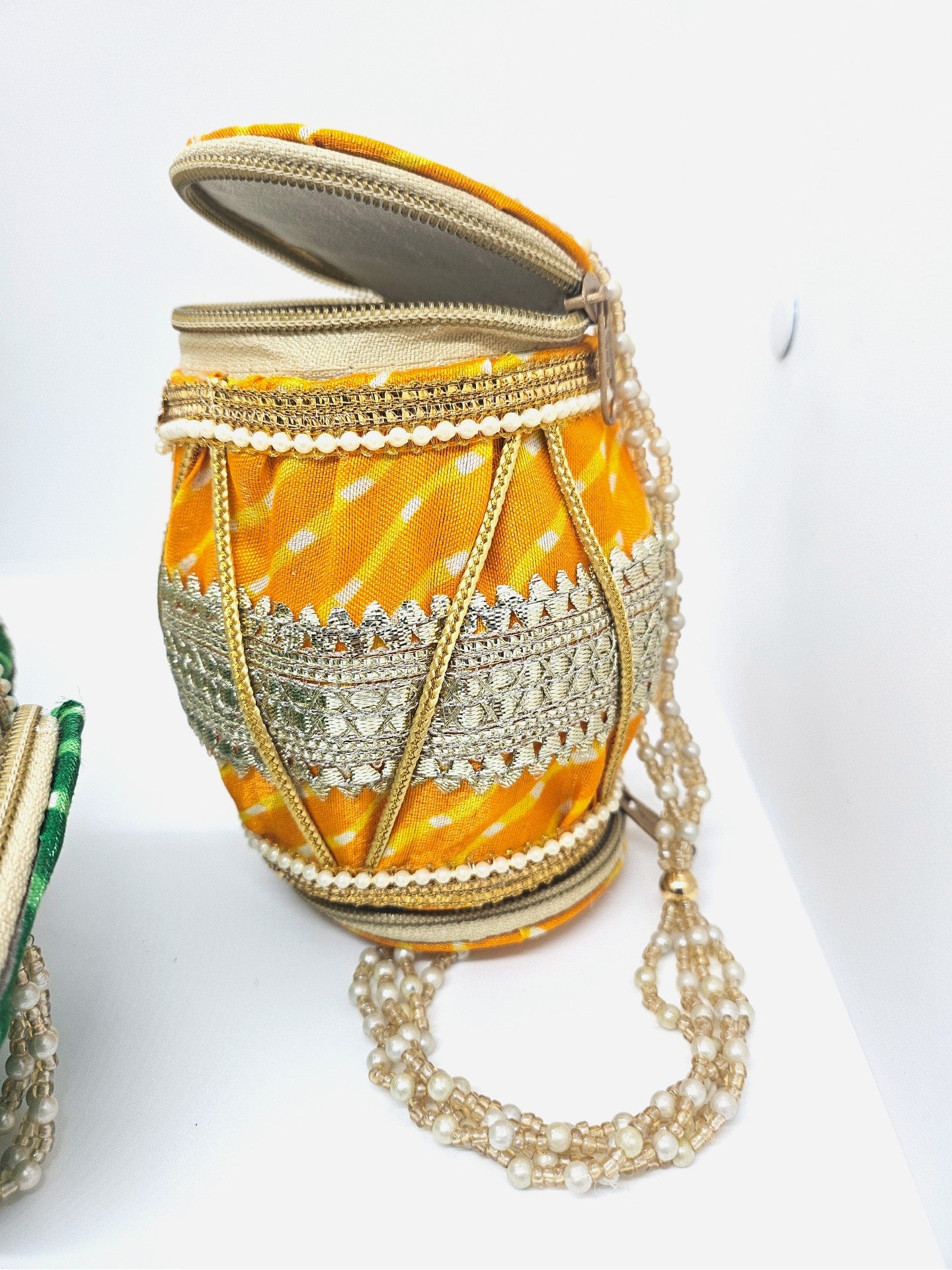 Multipurpose Ornamental Gift Box in Traditional Dholak Shape – Assorted Colors, Box- 231