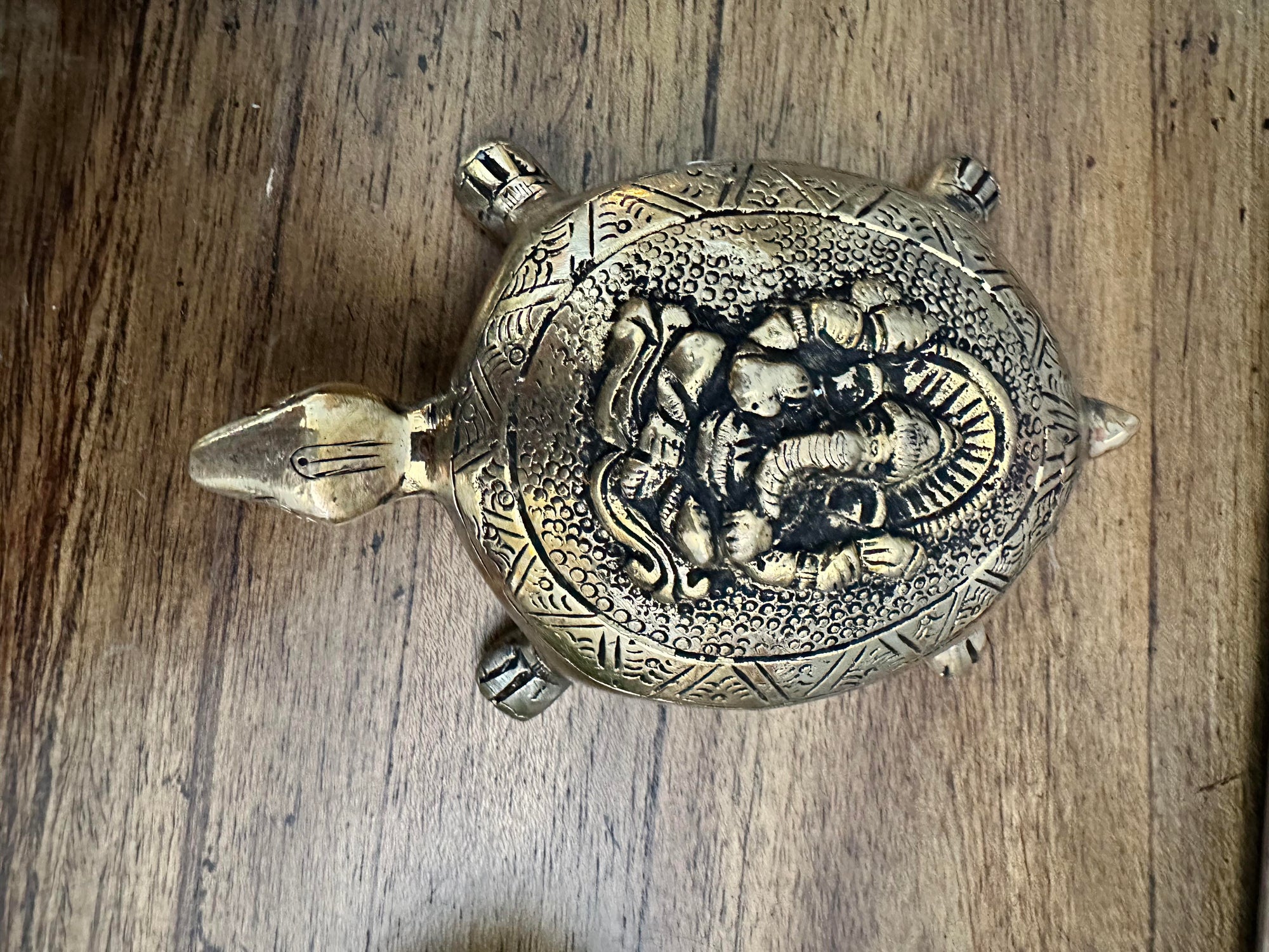 Vastu Turtle with Engraved Ganesha on 6" Plate, VTM#165