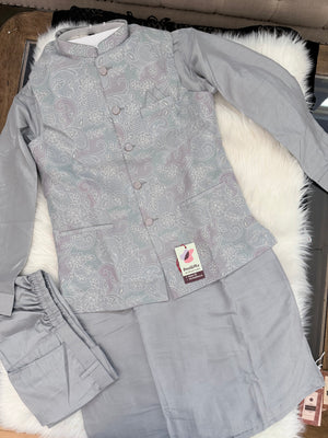 Luxury Everlasting Gray Silk 3-Piece Kurta Pajama with Stylish Jacket, Men’s Festive & Wedding Wear Set, KPJ-2032