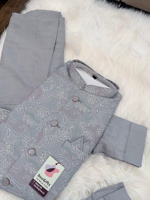 Luxury Everlasting Gray Silk 3-Piece Kurta Pajama with Stylish Jacket, Men’s Festive & Wedding Wear Set, KPJ-2032
