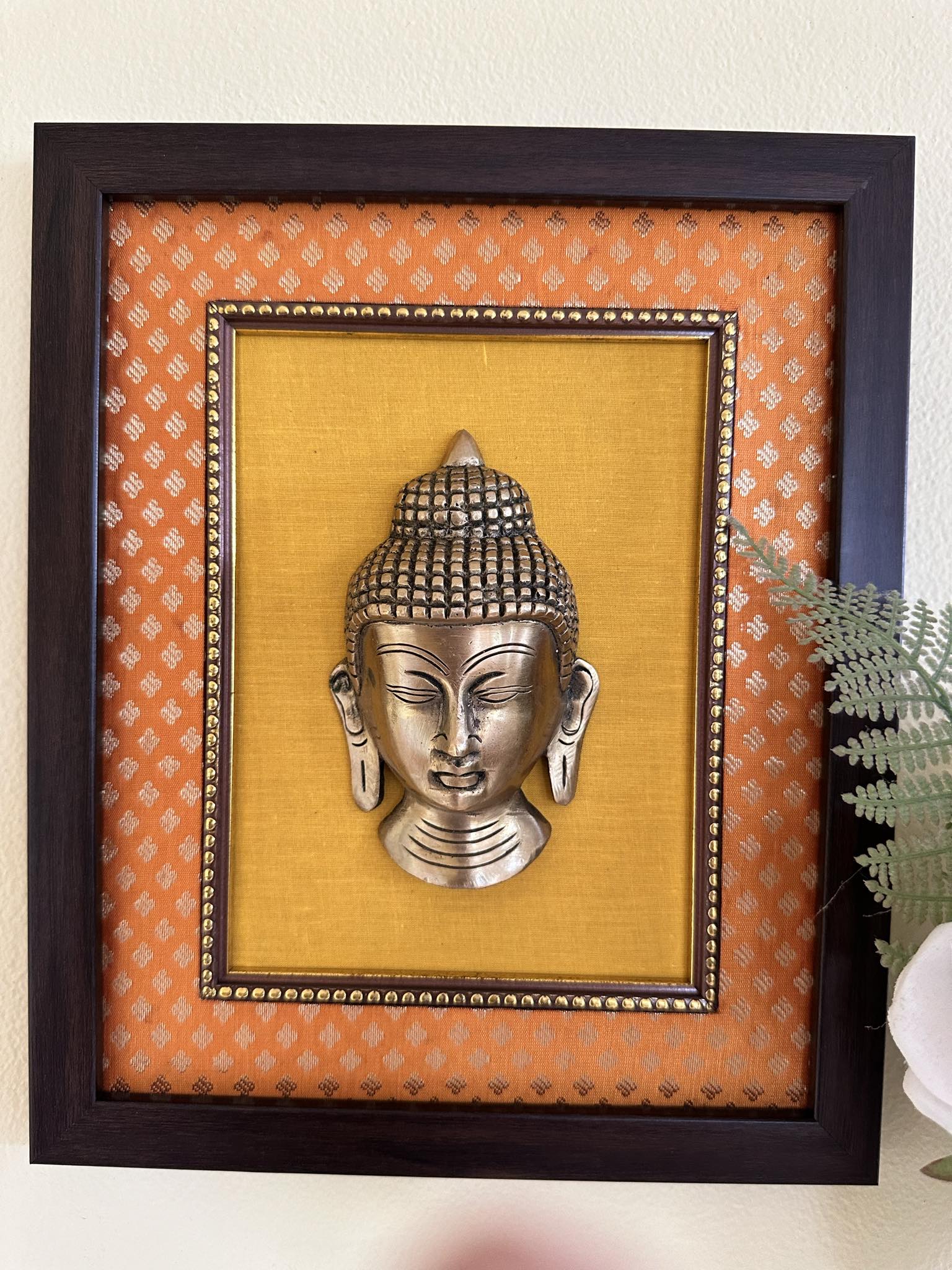 Handcrafted Buddha Face in Brass on Silk Frame with 3D Effect, BFD- 907