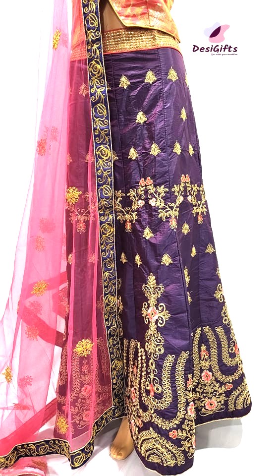 Buy White Banarasi Silk Embroidered Umbrella Lehenga Wedding Wear Online at  Best Price | Cbazaar