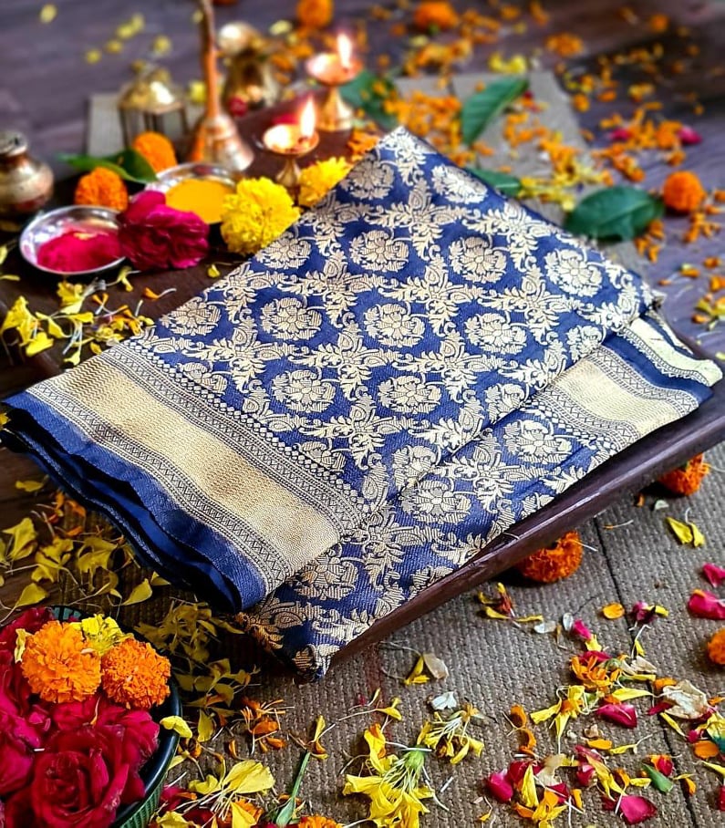 Rich Banarasi Jacquard Silk Saree with Resham & Zari Work, Design SARI#397