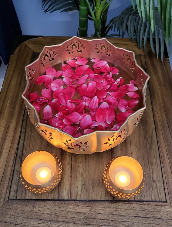 Iron Lotus Urli / Floating Flower Pots Set of 12 Pieces, LUI#200