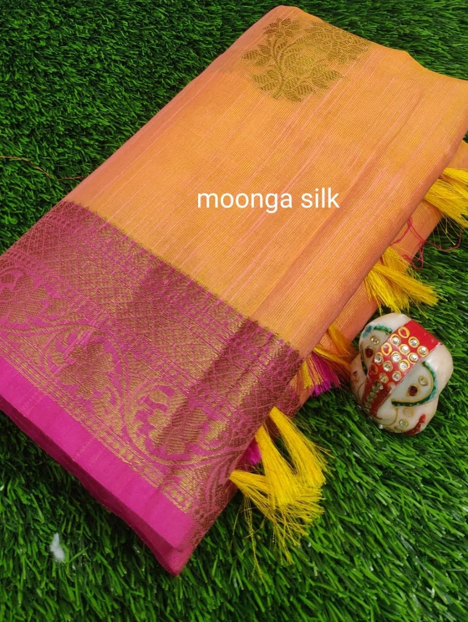 Exclusive Monga Silk Saree with Jari Weaving, SARI#611