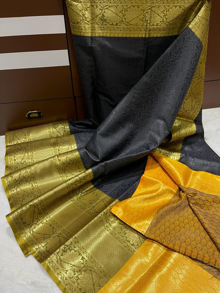 Elegant Super soft Crepes Sari with Golden Zari, SARI# 612