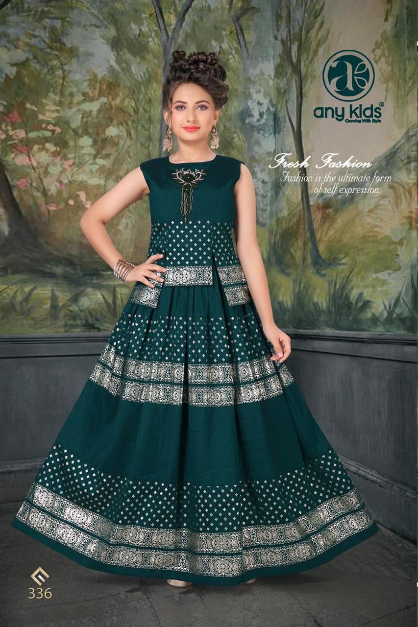 Size 24, Girl's JORBA Silk Designer Gown Dress, Design G336 #372 Size 24 / Green Size 24, Girl's JORBA Silk Designer Gown Dress, Design G336 #372 Size 24 / Green